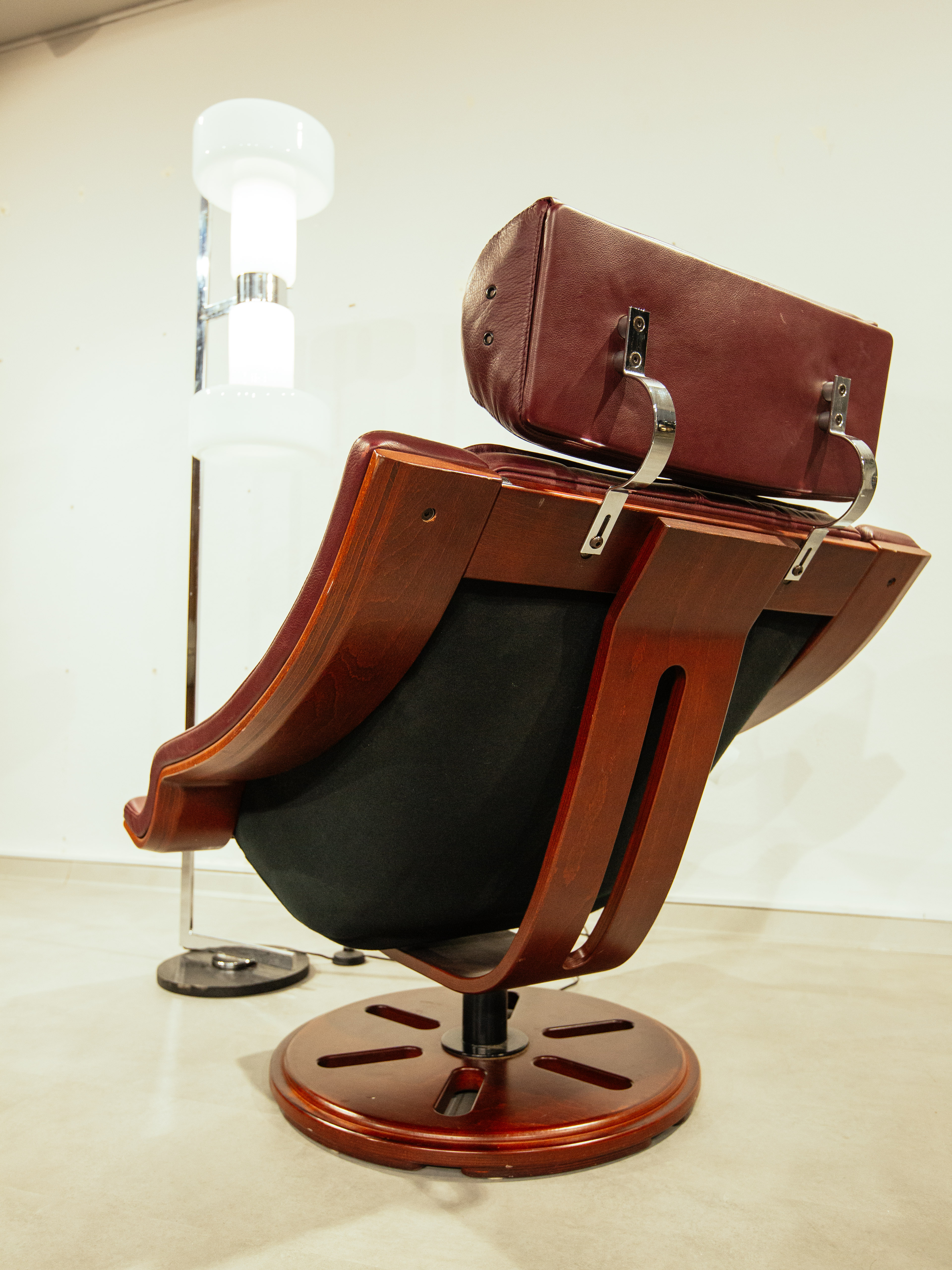 Takashi Okamura + Erik Marquardsen, Lounge Chairs (2 Pieces)